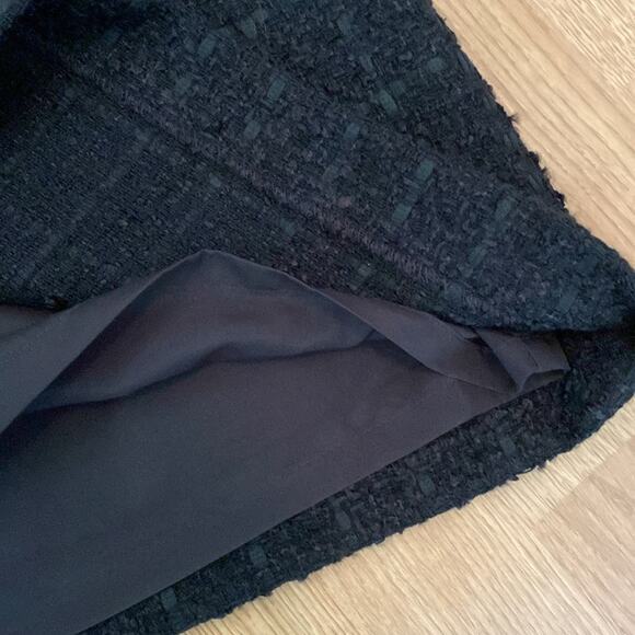 Ann Taylor Black Tweed Button Pocket Skirt Size 8 - Picture 12 of 14